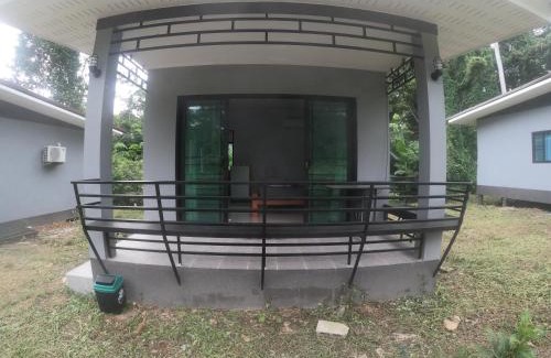 Bai Lan House | Garden House Koh Chang
