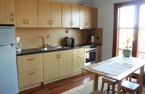 Nea Propontida Apartment | Garden house with stunning views