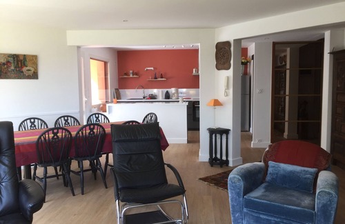 Roscoff Villa | Garden level 100m2 sea view, swimming pool, 2 bedrooms.