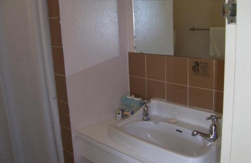 Gundagai Hotel | Garden Motor Inn