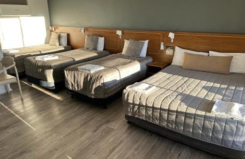 Gundagai Hotel | Garden Motor Inn
