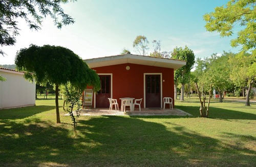 Marina di Altidona RV Rental | Garden River - Campsite
