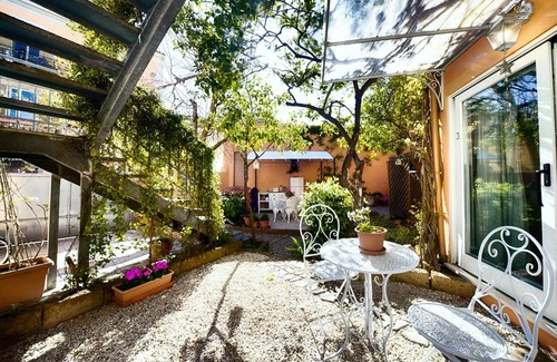 Olbia City Centre Apartment | Garden Room Casa Satta Olbia City Center