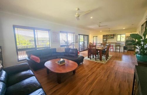 Cooktown House | Garden Street Haven