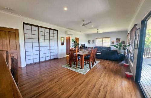 Cooktown House | Garden Street Haven