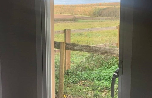 Great Milton Cabin | Garden Studio near Le Manoir aux Quat’Saisons Oxford 15min drive, A40, M40n