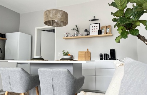 Emden Apartment | Garden Suite with sunny terrace in the heart of Emden