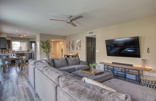 Ahwatukee Foothills House | Garden view home - near major higways w/high chair, pack&play, baby bathtub ways