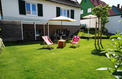 Freudenstadt Apartment | Garden view in the Schwarzwaldhäusle