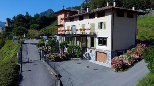 Anfo Bed & Breakfast | Garden View