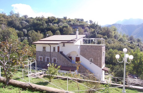 Casola di Napoli House | Garden-view Monticelli-Mansion breakfast included