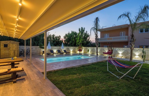 Nerokouros House | Garden View Villa - bikes, private pool, garden family home