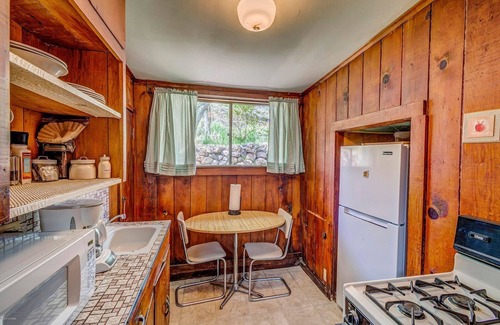 Bisbee Bed & Breakfast | Gardens at Mile High Ranch