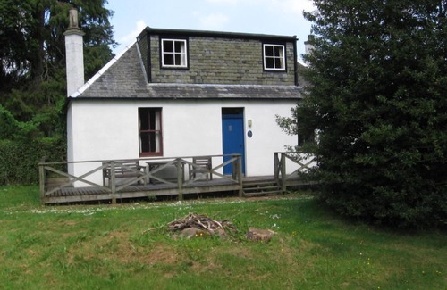 Biggar Cottage | Gardens Cottage, Carmichael Country Cottages