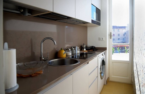 Sanremo Apartment | Garibaldi 5: two-room apartment with sea view, bright, central, 2 large terraces