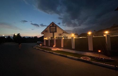 Gulyantsi House | Garkov Hause