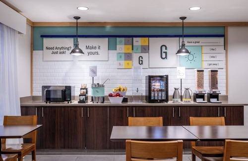 Gillette Hotel | Garner Hotel Gillette South by IHG