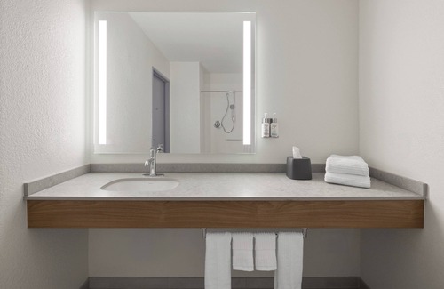Surprise Original Townsite Hotel | Garner Hotel Phoenix Northwest – Surprise by IHG