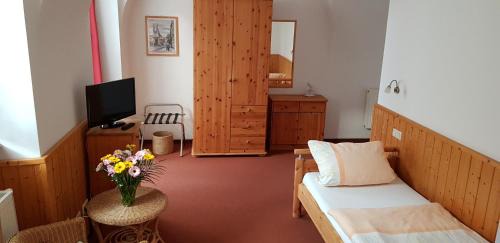 Nikolaivorstadt Hotel | Garni Hotel Zum Hothertor