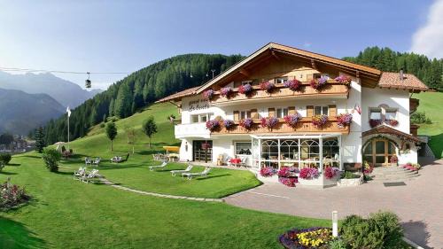 Selva di Val Gardena Hotel | Garni la Bercia
