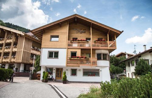 Selva di Val Gardena Bed & Breakfast | Garni Villa Maria