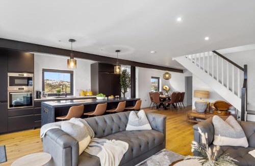 Callow House | Garrai Locha Cottage