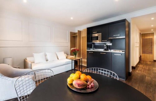 Martires Apartment | Garrett 48 Apartments