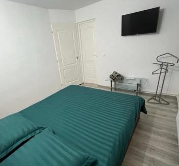 Turcinesti Apartment | Garsoniera Casa Dragoeni, Targu Jiu
