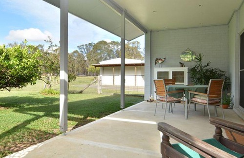 Lovedale Apartment | Gartelmann Studio @ Gartelmanns Wines walk to The Deck Cafe + Wine tasting