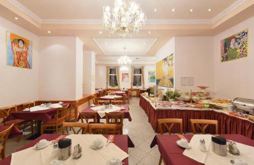 Landstrasse Hotel | Garten- und Kunsthotel Gabriel City