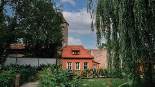 Altstadt House | Gartenhäuschen by Hotel Goldene Rose