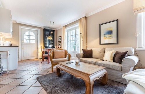 Archsum Apartment | Gartensuite - Exklusive Ferienwohnung Unter Reet für 2 Personen