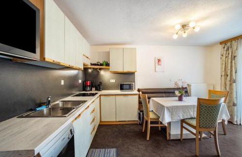 Brennero Apartment | Gartnerhof Apt Glücksklee