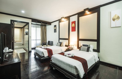 Mae Tha Hotel | Gassan Khuntan Golf and Resort