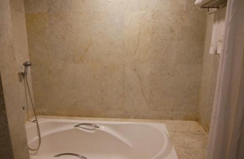 Ban Thi Hotel | Gassan Legacy Golf Club