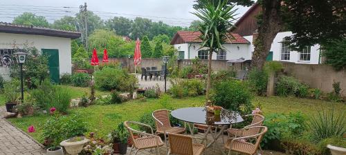 Sankt Andrae-Woerdern Hotel | Gasthaus Schwarzer Adler