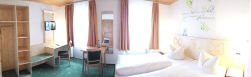 Oberderdingen House | Gasthaus Zur Ölmühle