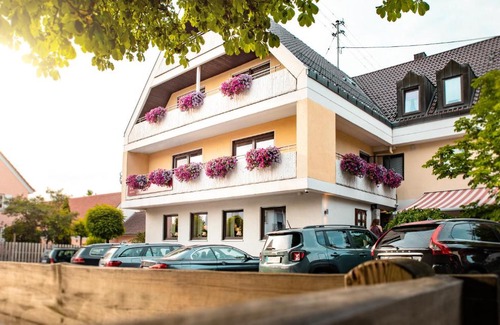 Ziemetshausen Hotel | Gasthof Adler