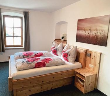 Bad Haering Hotel | Gasthof Franziskibad