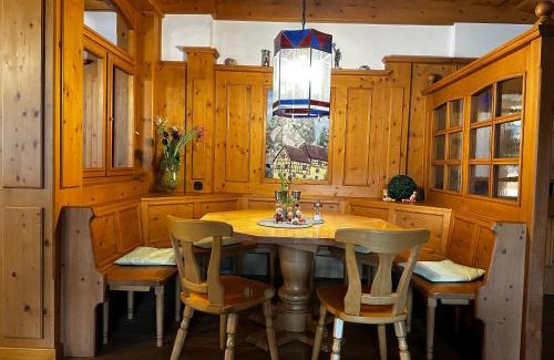 Pottenstein House | Gasthof Goldene Krone