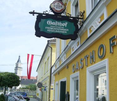 Wallsee House | Gasthof Grünling