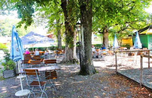 Munchen District House | Gasthof Jägerwirt