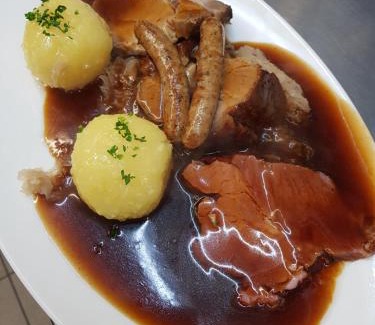 Floß Hotel | Gasthof Pension Weißes Rössl
