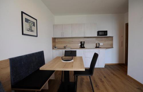 Collepietra Hotel | Gasthof Pizzeria Unterwirt