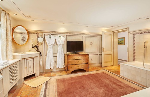 Lech am Arlberg Hotel | Gasthof Post