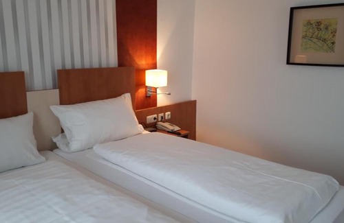 Boesel Hotel | Gasthof Sommer