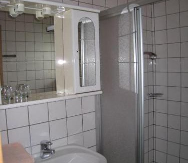 Strass im Attergau House | Gasthof Strobl Waldfrieden Garni
