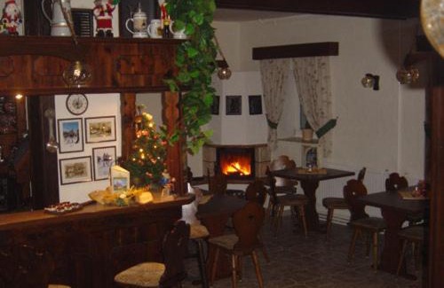 Dorfchemnitz House | Gaststätte & Pension Alte Mühle