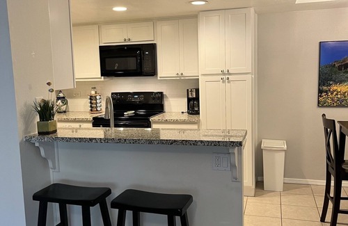 North Mountain Condo | Gated Community, Poolside, Newly Remodeled 2bed Condo