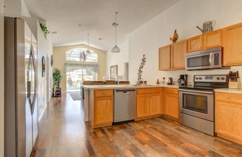 Haines City Villa | Gated Community - Private Pool - Near Disney Area - Free WIFI